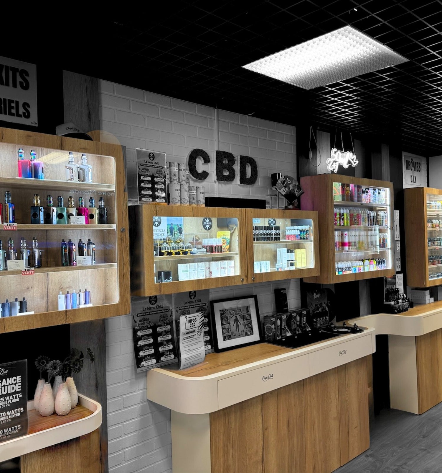 VOTRE VAPO'CHILL TOURS - AUCHAN, LA PETITE ARCHE Vapochill VOTRE VAPO'CHILL TOURS - AUCHAN, LA PETITE ARCHE Vapochill
